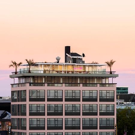 The Muse Christchurch Art Hotel Екстер'єр фото