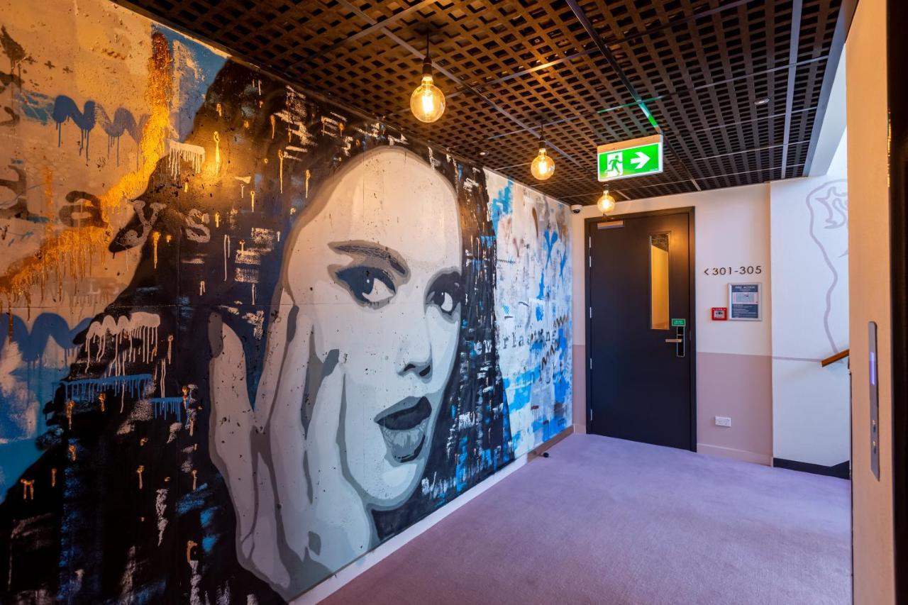 The Muse Christchurch Art Hotel Екстер'єр фото