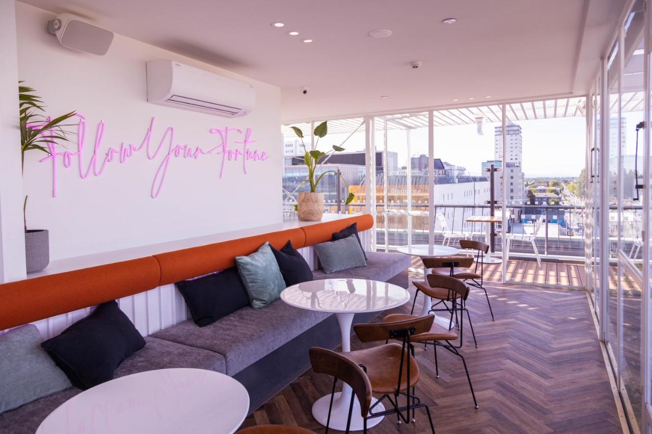 The Muse Christchurch Art Hotel Екстер'єр фото